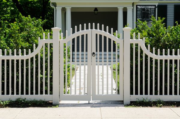 Fence Gate Adjustment Service